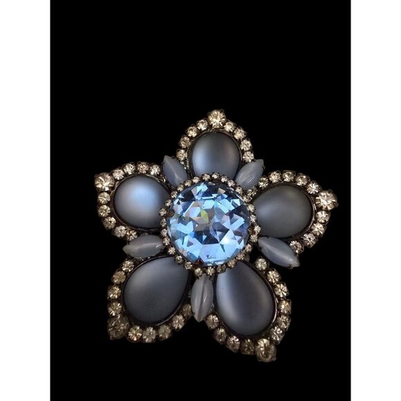 Fabulous Dimensional Glass and Rhinestone NOS VRBA Flower Brooch (A8739) - Picture 4 of 7